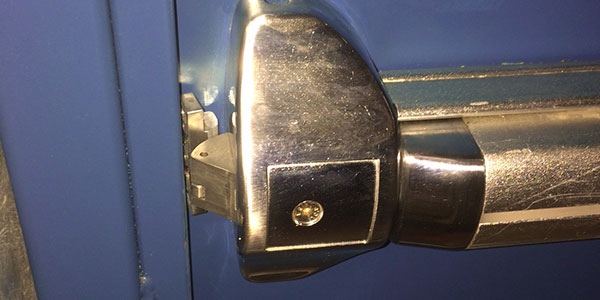 River Oaks certified locksmith